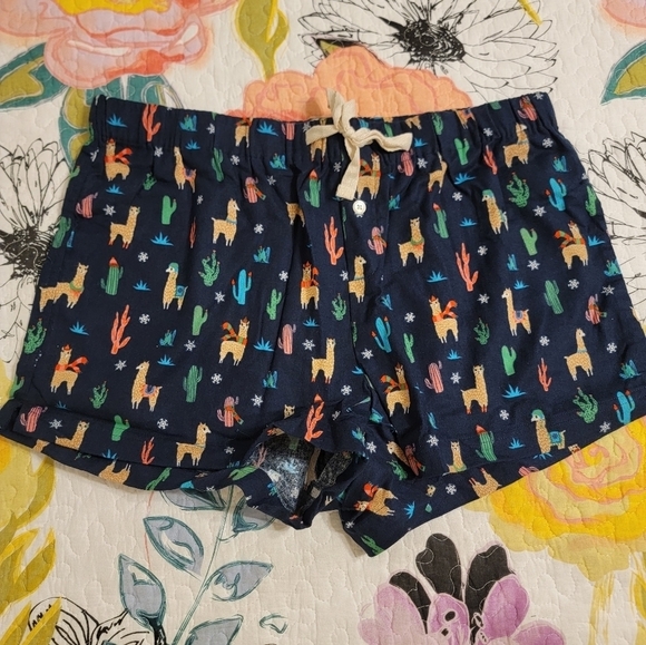 NWT J. Crew Ladies Holiday Llama Flannel PJ Shorts - Picture 1 of 2
